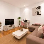 Exclusive Between Old Town & Guggenheim!! Private Parking ビルバオ