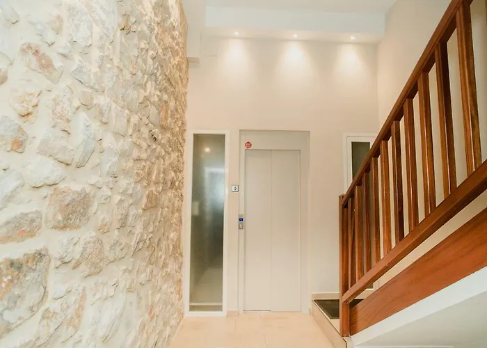 Between Old Town & Guggenheim!! Private Parking * Μπιλμπάο